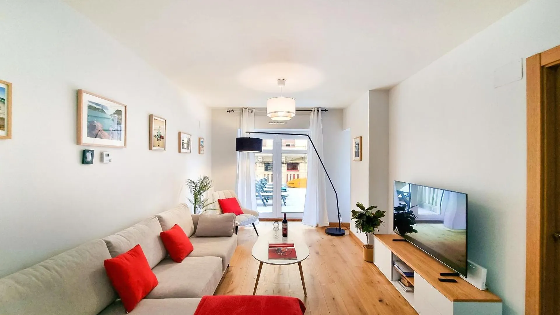 Ocean Terraza Iberorent Apartments location